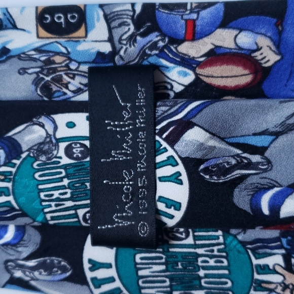 Monday Night Football NFL ABC 25th Anniversary 100% Silk Tie By Nicole Miller - Picture 4 of 5